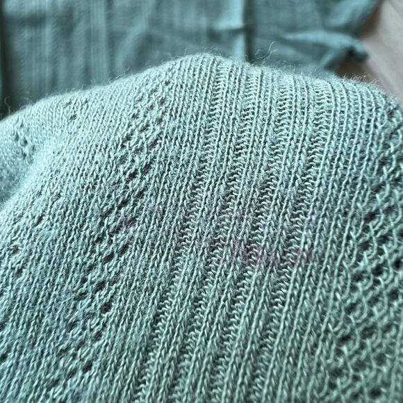 J Crew Pointelle Baby Tee Womens XS Green Flaw - Picture 9 of 10